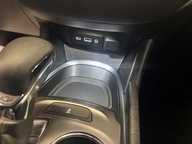 Used 2023 Chevrolet Malibu LT FWD image 19