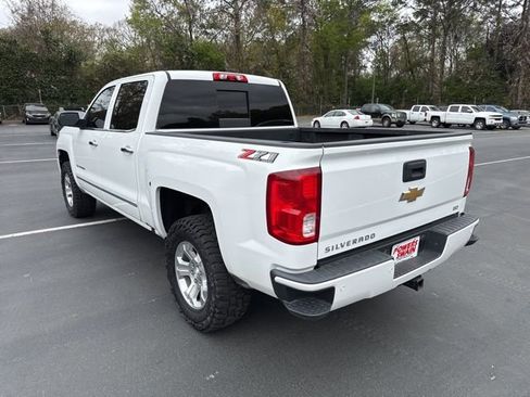 Used 2018 Chevrolet Silverado 1500 LTZ Z71 w/ LTZ Plus Package image 3