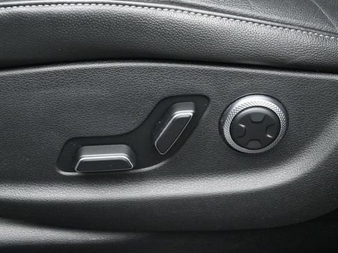 Used 2025 Genesis GV80 2.5T Standard AWD/4WD image 18