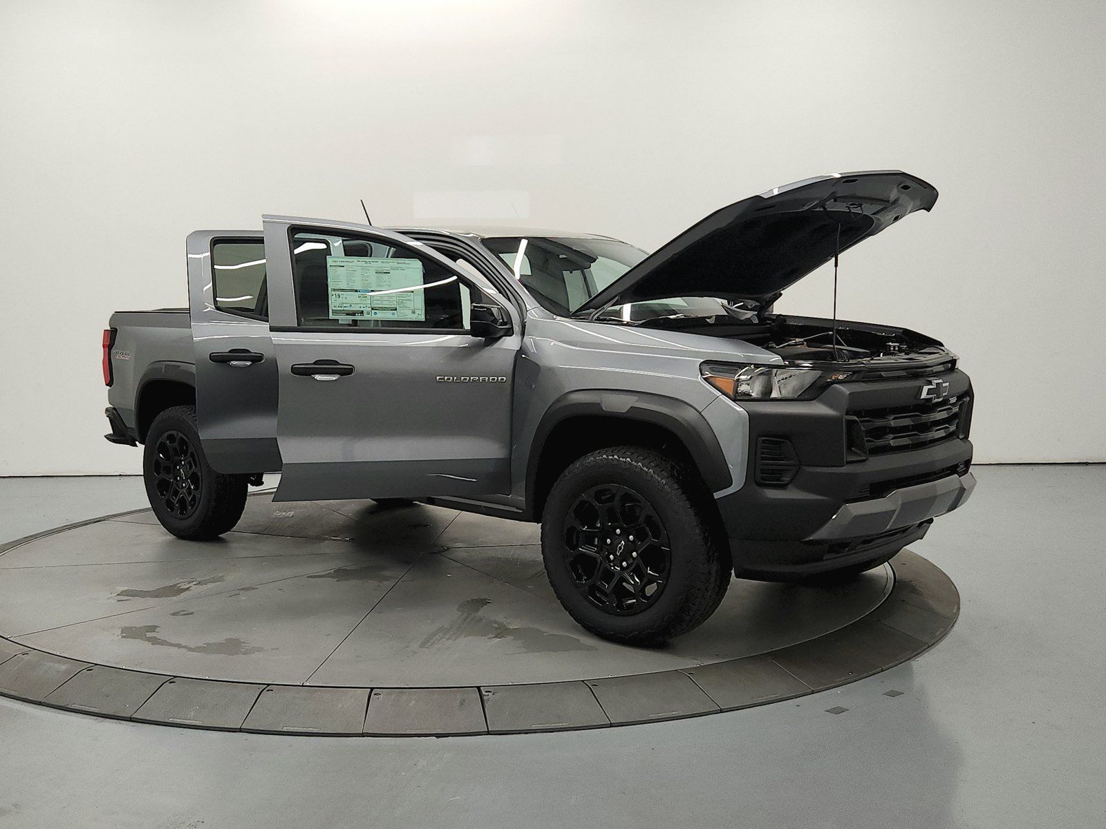 New 2026 Chevrolet Colorado Trail Boss AWD/4WD image 10