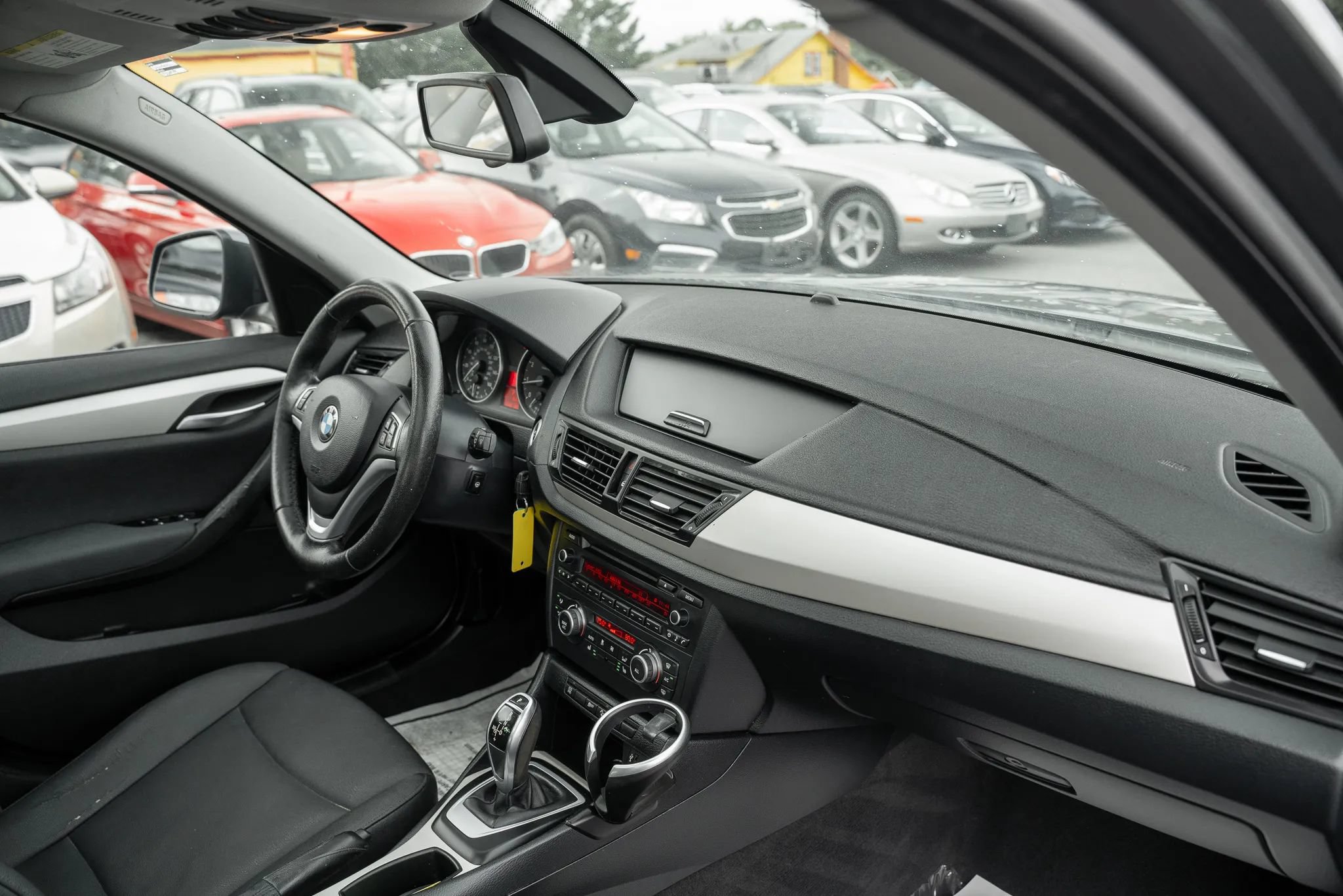 Used 2015 BMW X1 xDrive28i AWD/4WD image 12