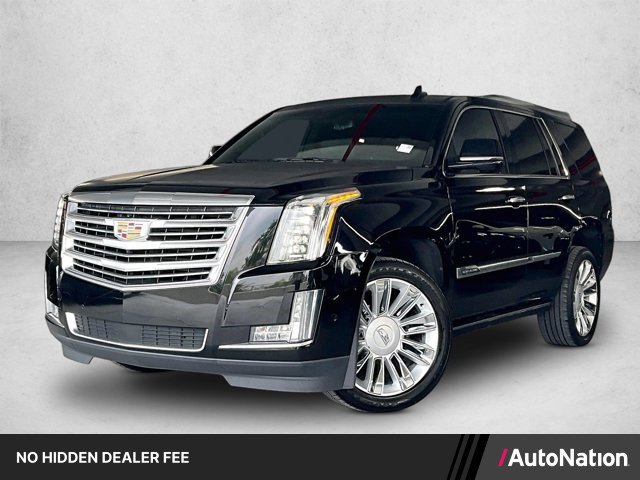 Used 2018 Cadillac Escalade Platinum RWD image 1