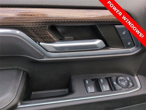 Used 2024 Chevrolet Silverado 1500 LT w/ Z71 Off-Road Package image 23