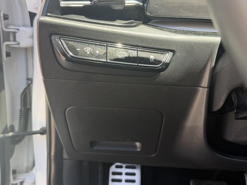 Used 2023 Kia Niro Wave w/ Wave Preserve Package FWD image 22