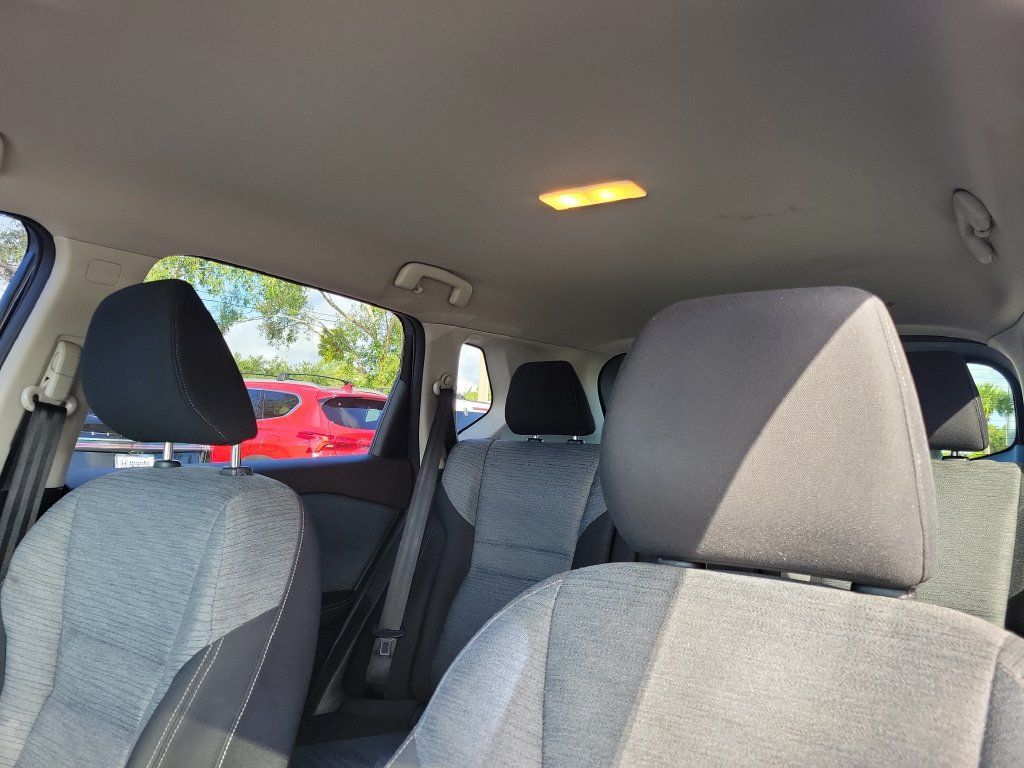 Used 2021 Nissan Rogue SV FWD image 24