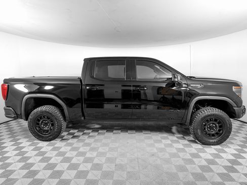 Used 2025 GMC Sierra 1500 AT4X w/ AT4X AEV Edition image 4