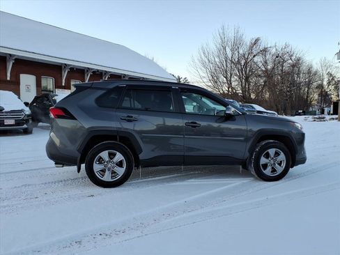 Used 2024 Toyota RAV4 XLE image 4