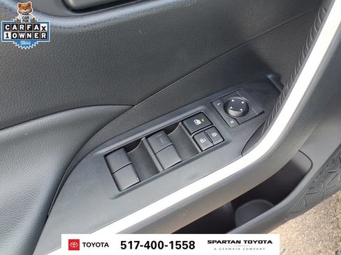 Used 2025 Toyota RAV4 LE AWD/4WD image 16