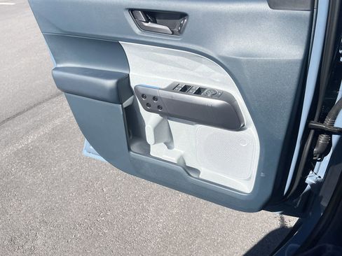 New 2026 Ford Maverick XLT w/ XLT Luxury Package image 14