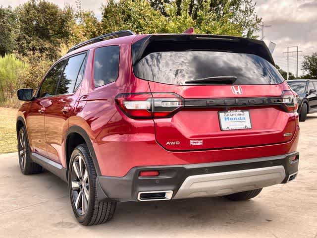 Certified 2023 Honda Pilot Touring image 5