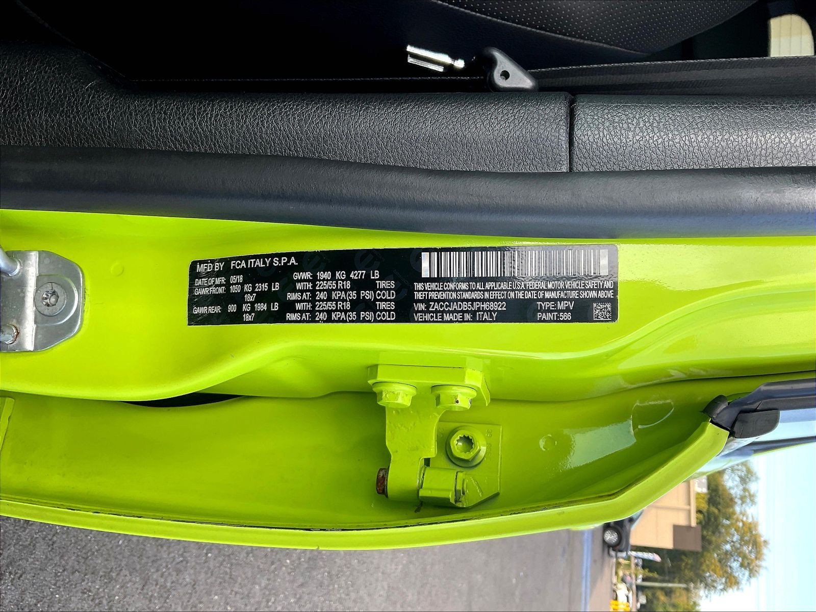 Used 2018 Jeep Renegade Limited FWD image 19