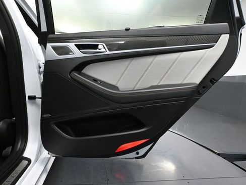 Used 2018 Genesis G80 3.3T Sport image 38