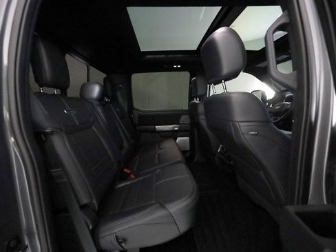 Used 2025 Ford F250 Platinum w/ Tremor Off-Road Package image 13