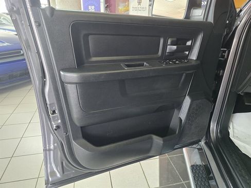 Used 2018 RAM 1500 Express w/ Express Value Package image 7