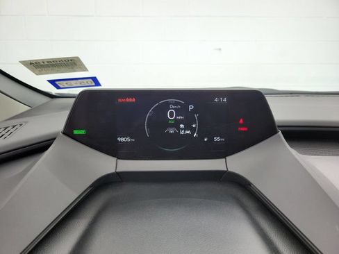 Used 2025 Toyota Prius LE FWD image 24