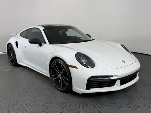 Certified 2025 Porsche 911 Turbo S AWD/4WD image 9