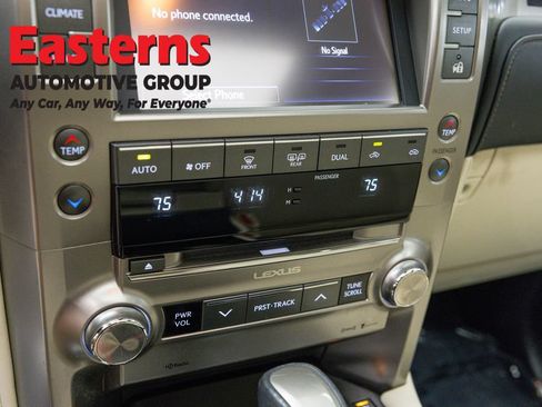 Used 2021 Lexus GX 460 w/ Accessory Package AWD/4WD image 19