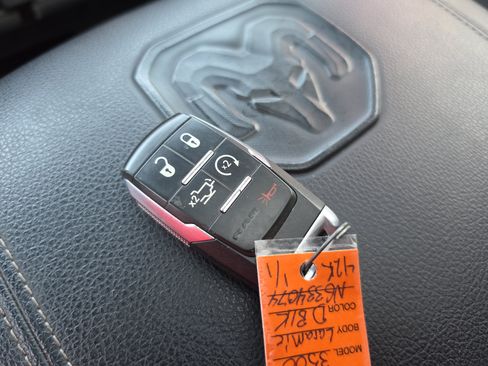 Used 2022 RAM 3500 Laramie AWD/4WD image 37