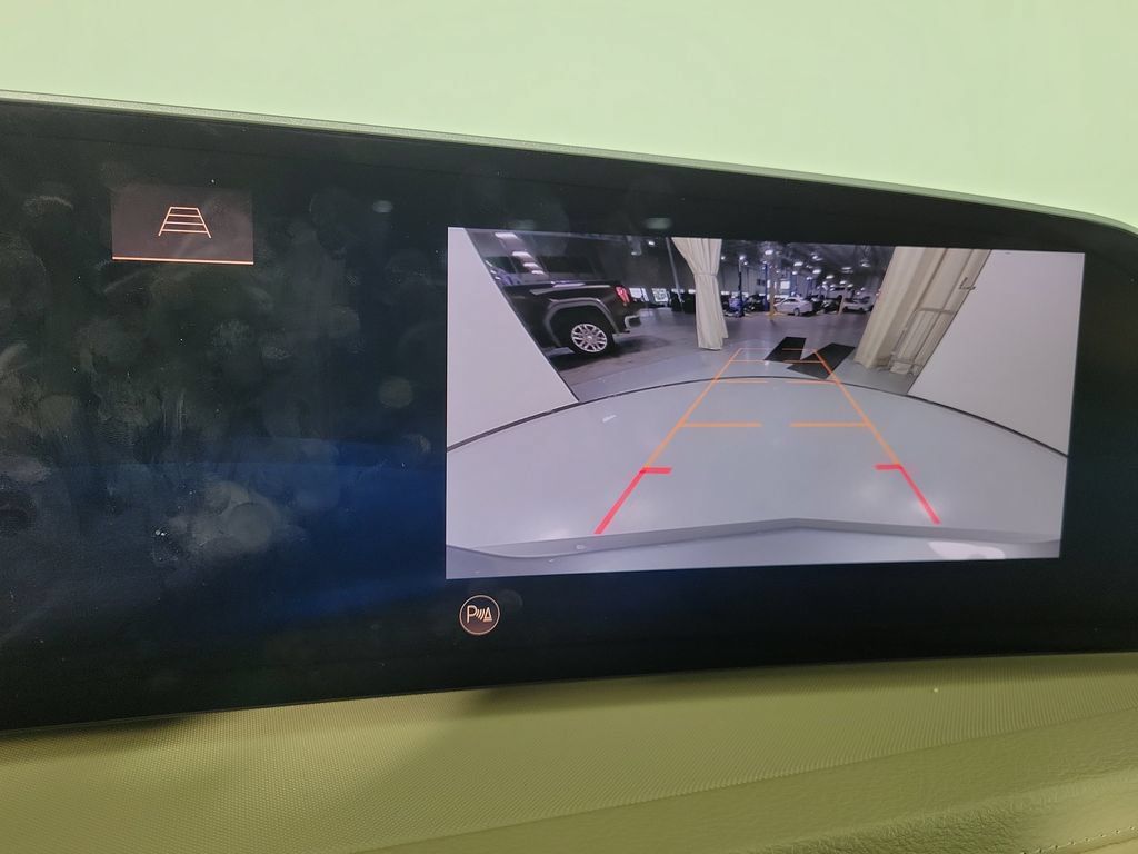 Certified 2024 Cadillac XT4 Luxury FWD image 27