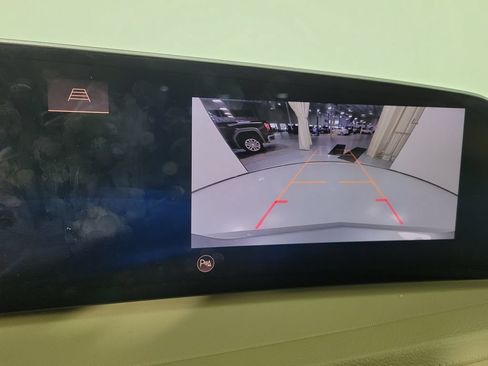 Certified 2024 Cadillac XT4 Luxury FWD image 27