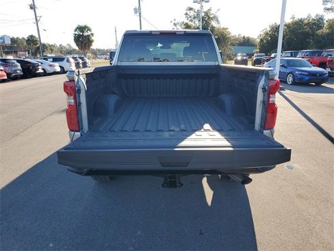 Used 2025 Chevrolet Silverado 2500 Custom w/ Custom Value Package image 30