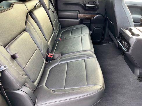 Used 2021 Chevrolet Silverado 1500 LT Trail Boss w/ Convenience Package II image 27