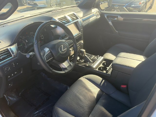 Used 2020 Lexus GX 460 Premium AWD/4WD image 24