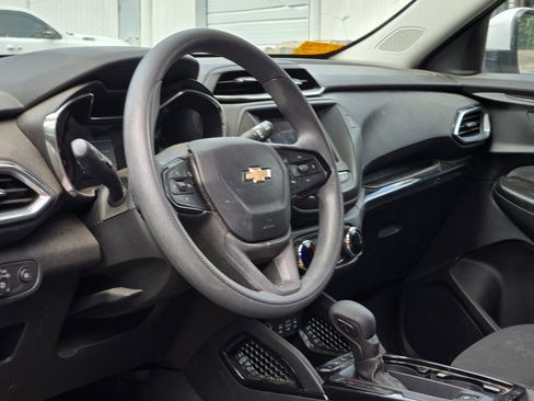 Used 2023 Chevrolet TrailBlazer LT image 9