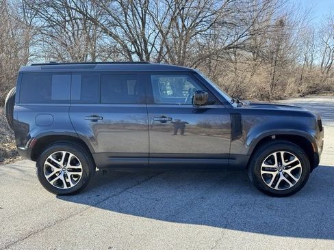 Certified 2025 Land Rover Defender 110 S image 5