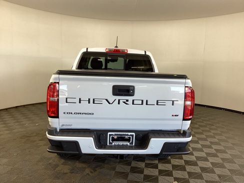 Used 2021 Chevrolet Colorado Z71 w/ Safety Package AWD/4WD image 3