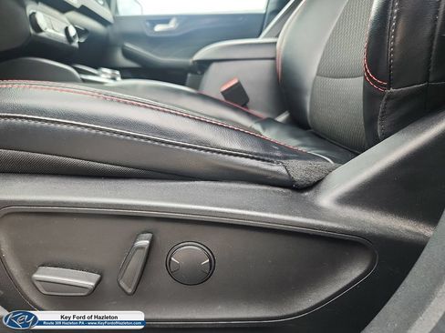 Used 2023 Ford Escape ST-Line AWD/4WD image 24