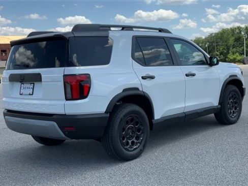 Certified 2026 Honda Passport RTL image 8