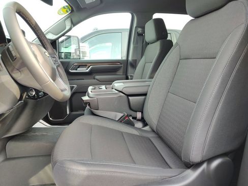 New 2025 Chevrolet Silverado 2500 LT w/ Safety Package image 10