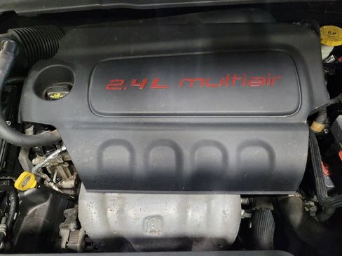 Used 2019 Jeep Compass Latitude w/ Cold Weather Group AWD/4WD image 30