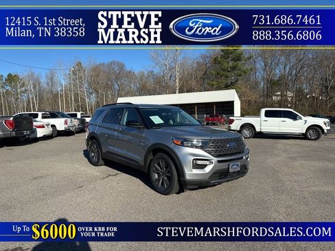 Used 2022 Ford Explorer XLT w/ Equipment Group 202A image 1