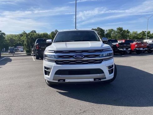 Certified 2022 Ford Expedition Platinum AWD/4WD image 9