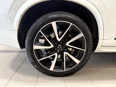 Used 2023 Volvo XC90 B6 Plus w/ Protection Package Premier AWD/4WD image 9
