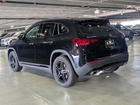 New 2026 Mercedes-Benz GLA 250 GLA 250 image 9