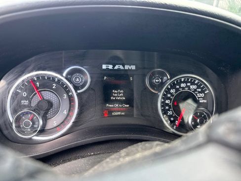Used 2024 RAM 2500 Big Horn AWD/4WD image 14