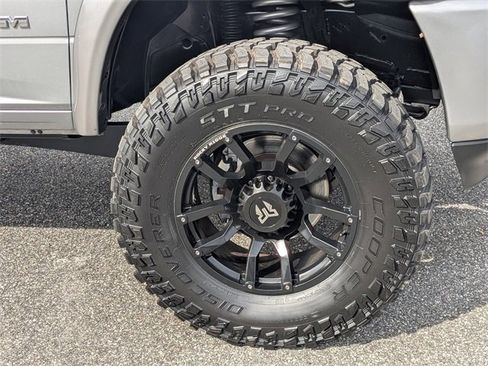 Certified 2022 RAM 3500 Laramie image 10