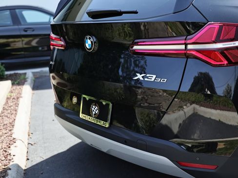 New 2026 BMW X3 xDrive30i w/ Premium Package AWD/4WD image 8