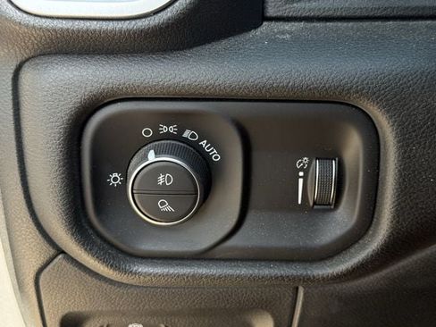 Used 2021 RAM 1500 Lone Star RWD image 22