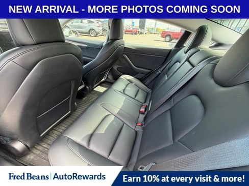 Used 2021 Tesla Model 3 Standard Range Plus image 10