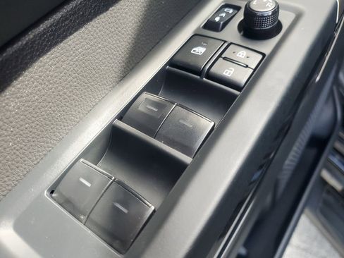 Certified 2025 Toyota Tundra Limited image 17