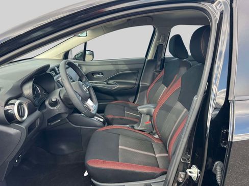 Certified 2025 Nissan Versa SR image 12