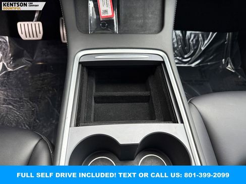 Used 2023 Tesla Model Y Performance AWD/4WD image 19
