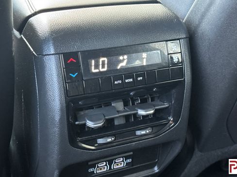 Used 2023 Jeep Grand Cherokee L Laredo w/ Trailer Tow Group (B) image 14