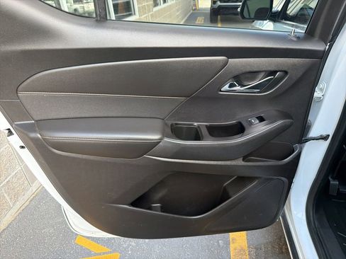 Used 2019 Chevrolet Traverse Premier AWD/4WD image 31