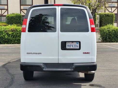 Used 2023 GMC Savana 3500 LS image 6