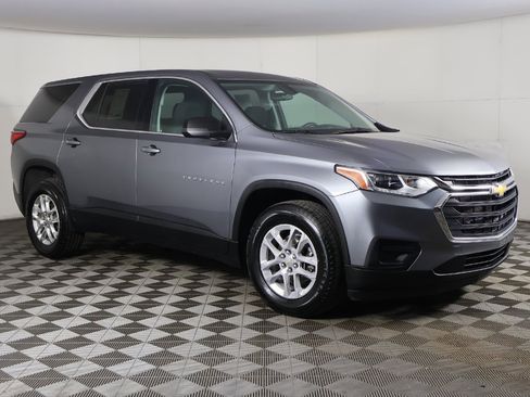 Used 2021 Chevrolet Traverse LS w/ LPO, Floor Liner Package image 2